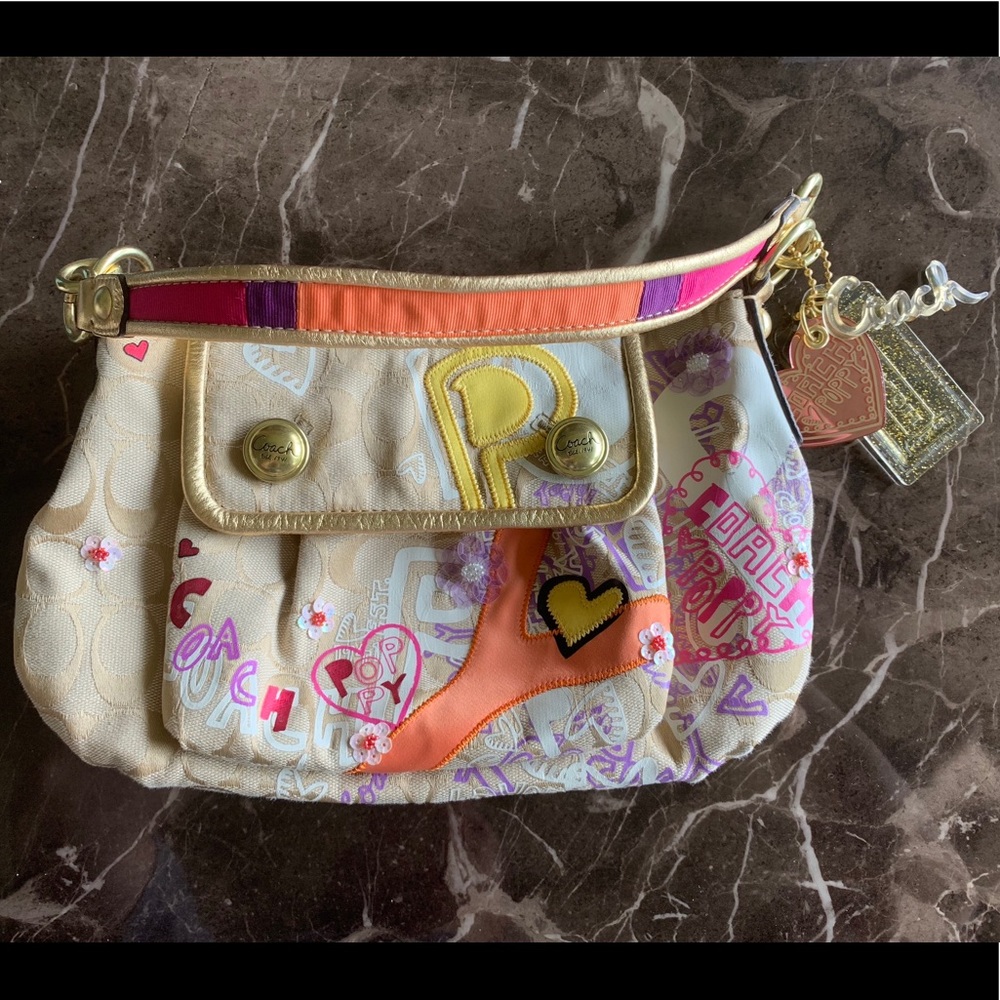 Coach Poppy Collection ♡ Coach Purse Tan